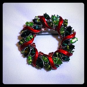 Talbots Christmas Wreath Pin